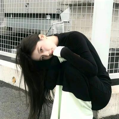 哈喽，凸先生